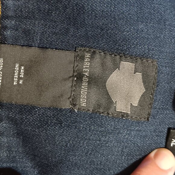 Harley Davidson Jean Jacket - Picture 8 of 9